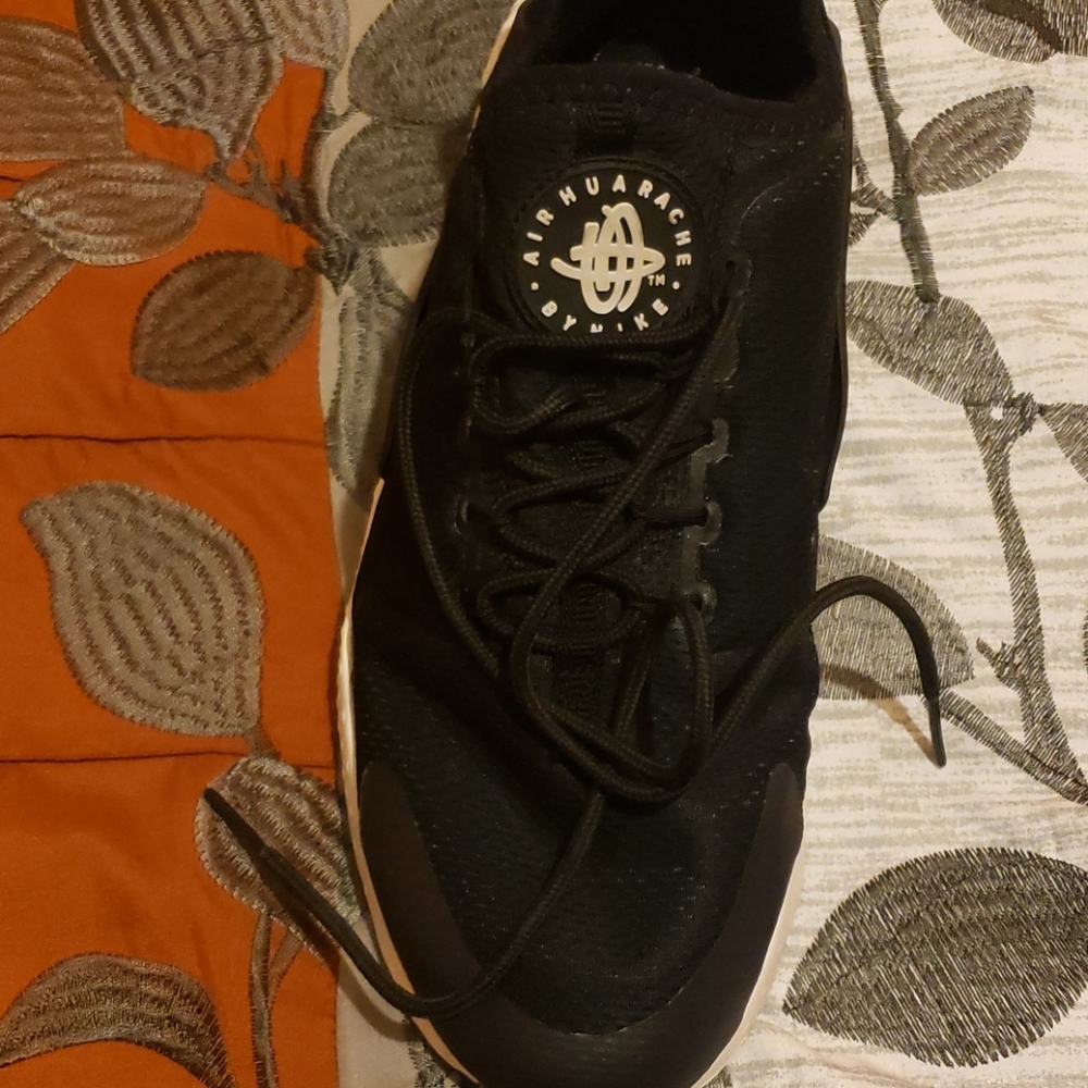 Hurache Shoes